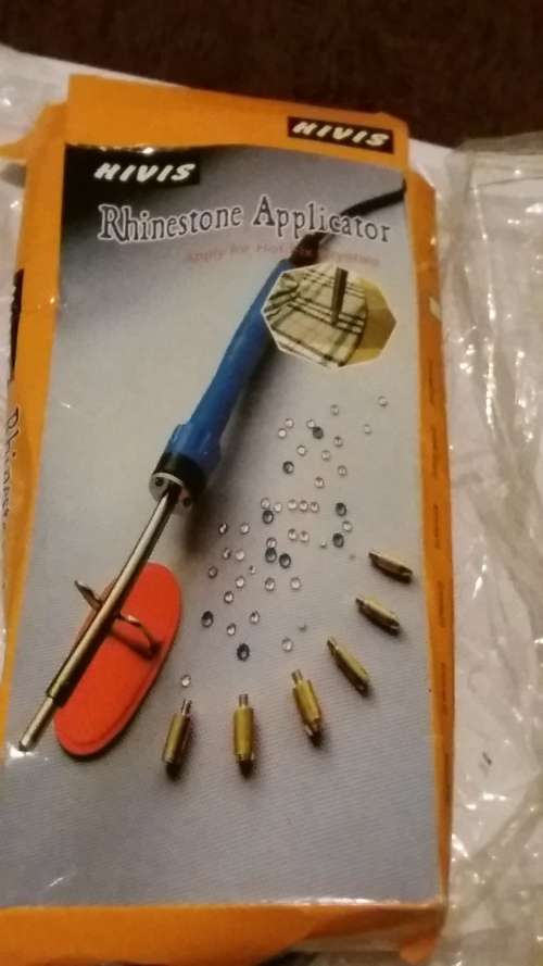 Rhinestone applicator - damamged box