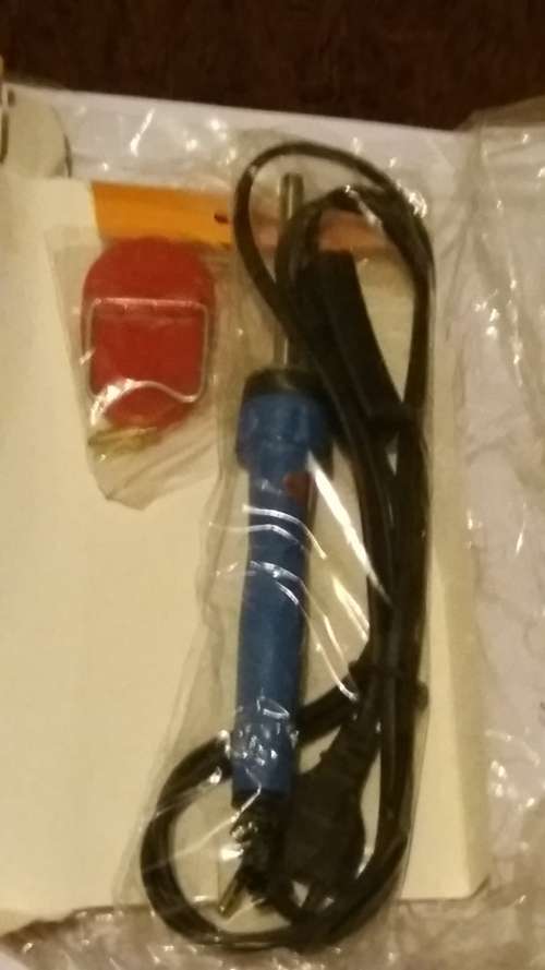 Rhinestone applicator - damamged box