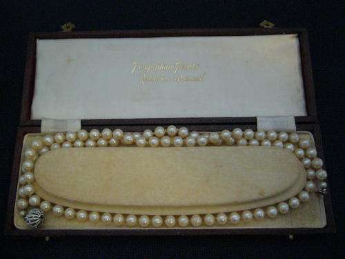!!! WOW !!!PAMPADOUR PEARLS. PEARLS FOR A PRINCESS!!! WOW !!! 5 HOURS ONLY. SNOOZE YOU LOOZE.