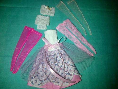 BARBIE DOLL CLOTHING PACK