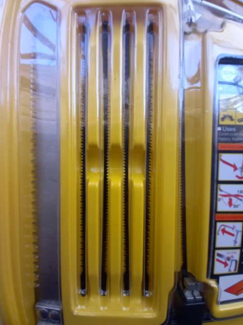 ***HACK SAW*** AWESOME AND UNIQE 3 WAY BLADE.