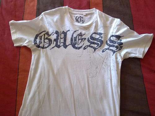 Guess T-Shirt - MEN's - Brand New Size Medium - Bought in the USA