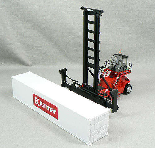 1:50 Kalmar DCE container stacker / truckâ