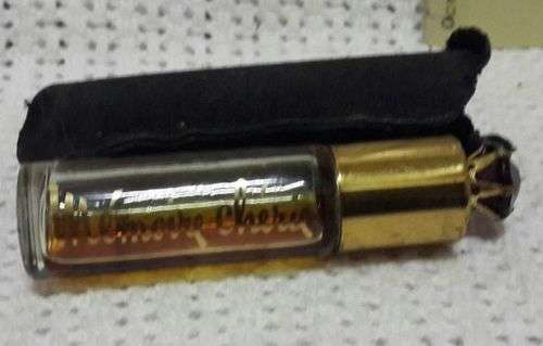 Perfume bottle for handbag - LOOK!