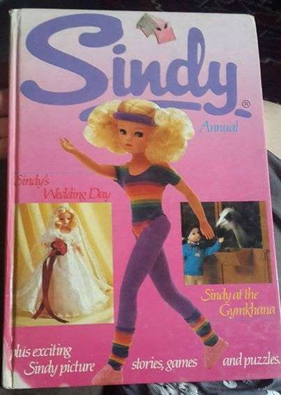 Sindy Annual 1984 - fair condition
