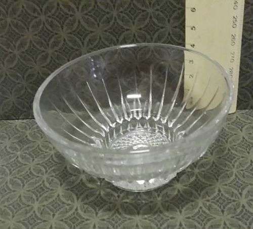 Pretty glass bowl