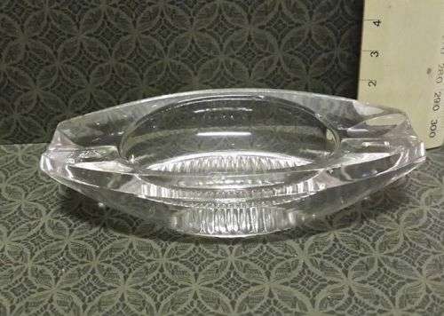Small glass ashtray - Beautiful!