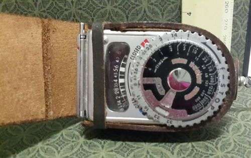 Light exposure meter in carry case