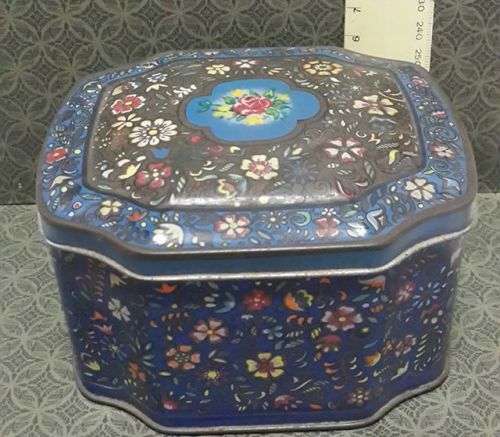 Lovely George W Horner tin - LOOK!