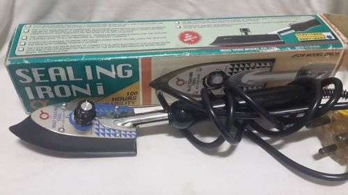 Sealing Iron - vintage - Working!