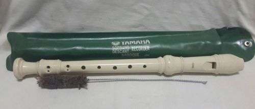Yamaha Flute in case with cleaner