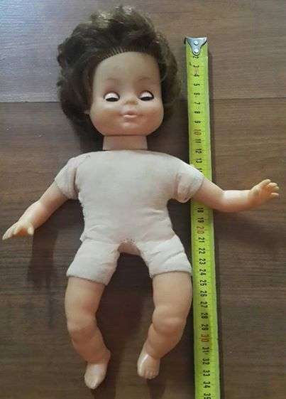 Old doll!  - she is so gorgeous!!