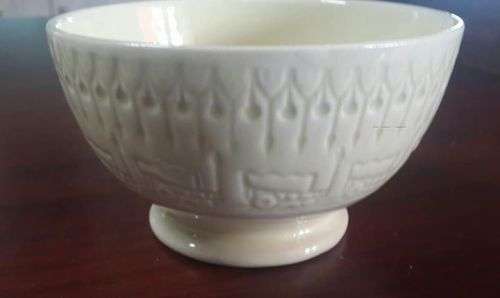 1949 SVK - UWB Voortrekker Monument Commemorative bowl -  Coert S. Made in England by Crown Devon