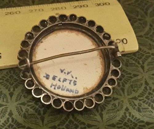 Delft and silver brooch! LOOK!