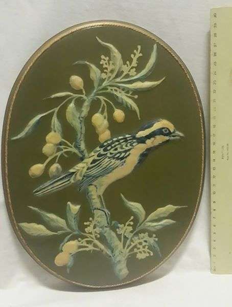 Oval bird wall hanging - Very pretty and not flat - some relief