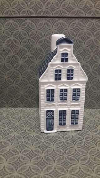 KLM house no 51