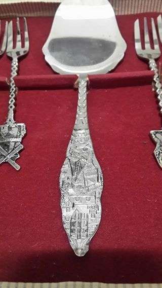 SET OF 6 CHROME PLATE CAKE FORKS with cakelifter