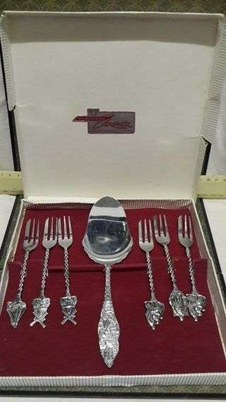 SET OF 6 CHROME PLATE CAKE FORKS with cakelifter