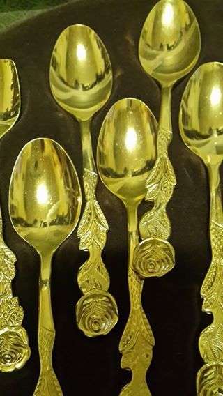 24 ct gold plated set - never used!