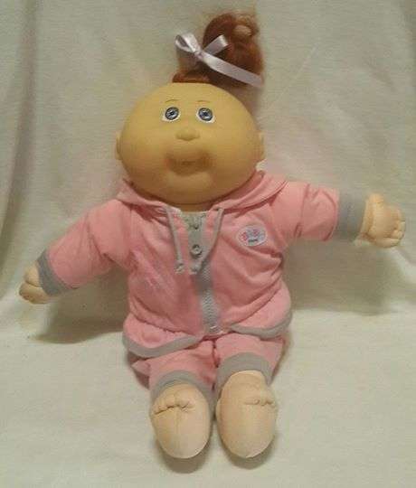 Original Cabbage Patch doll - signed 1988 37cm