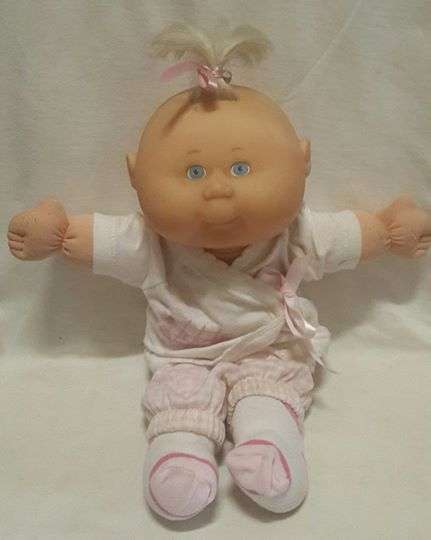 Original Cabbage Patch doll - signed 1990 33cm Mattel