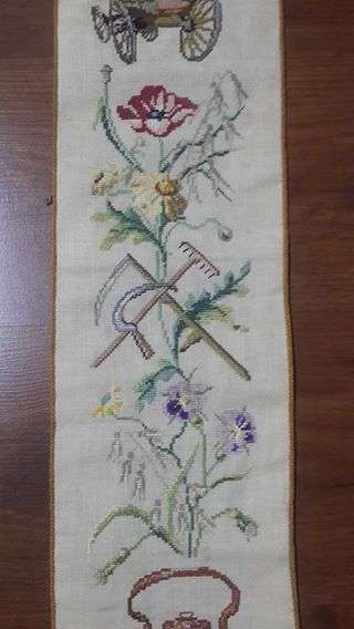 Long and detailed Bell pull!!