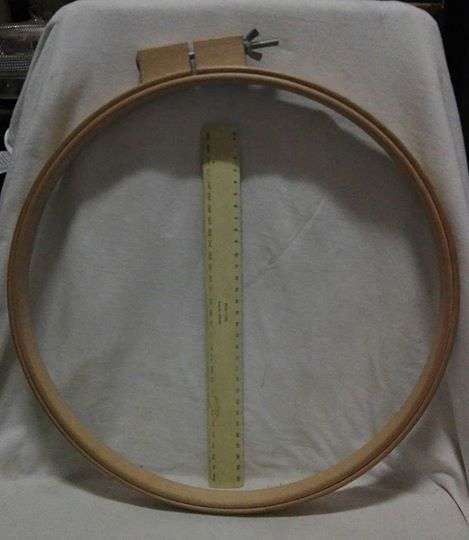 Embroidery hoop