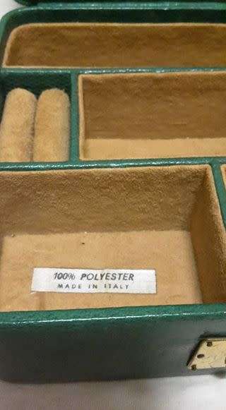 Lovely jewelry box - made in Italy! + key