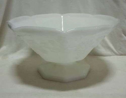 Milk glass bowl