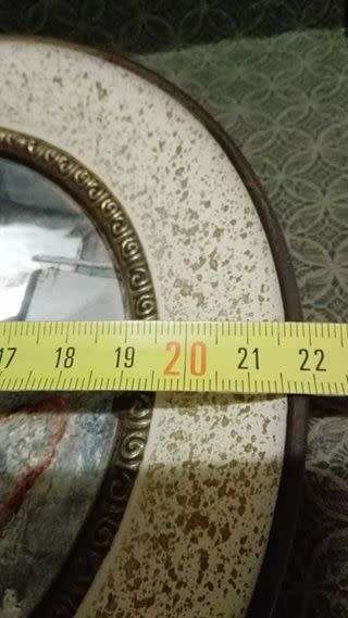 Unique round metal frame - made in England