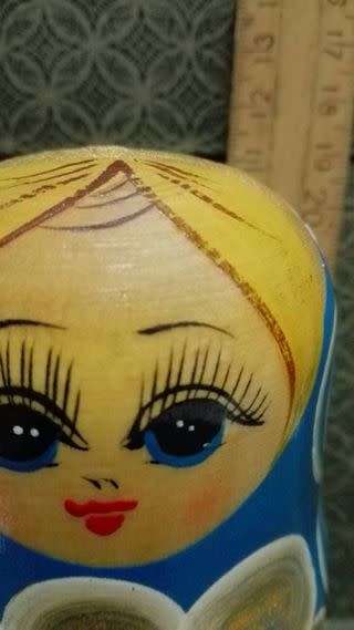 4Pcs/set Wooden Dolls Russian Nesting Babushka Matryoshka Hand Painted