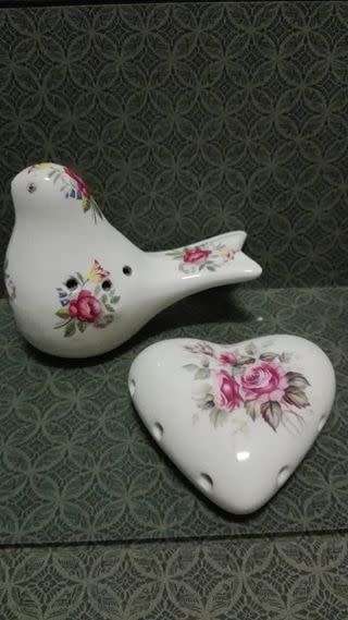 Bird and heart pomanders