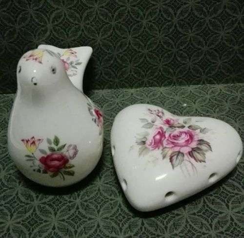 Bird and heart pomanders