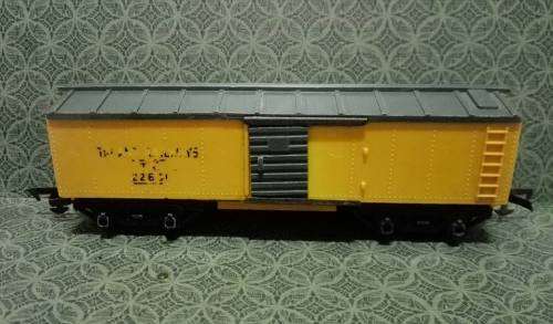 VINTAGE  COLLECTIBLES - train carraige - Tri-ang