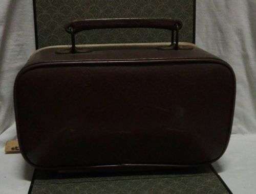 HENSELITE. SUPER-GRIP, CHAMPIONSHIP BOWLING BALLS..OFFICIAL