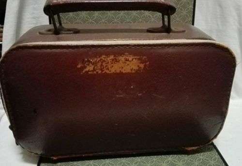 HENSELITE. SUPER-GRIP, CHAMPIONSHIP BOWLING BALLS..OFFICIAL