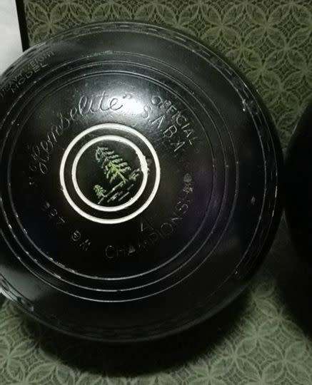 HENSELITE. SUPER-GRIP, CHAMPIONSHIP BOWLING BALLS..OFFICIAL