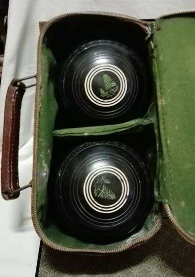 HENSELITE. SUPER-GRIP, CHAMPIONSHIP BOWLING BALLS..OFFICIAL