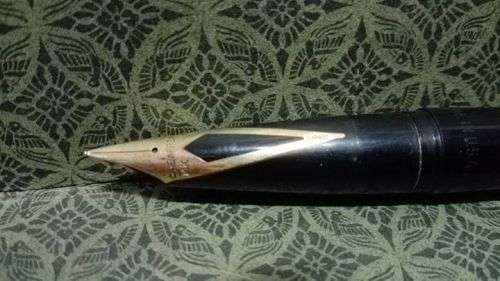 Vintage Shaeffer 14ct Gold nib Fountain pen - no cap