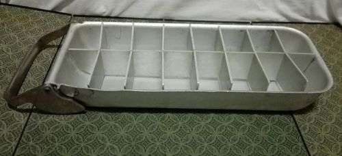 Lovely vintage aluminium ice tray