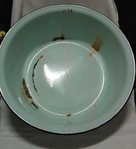 Lovely vintage mint green wash basin/jug/Koos and soap dish! LOOK!!!