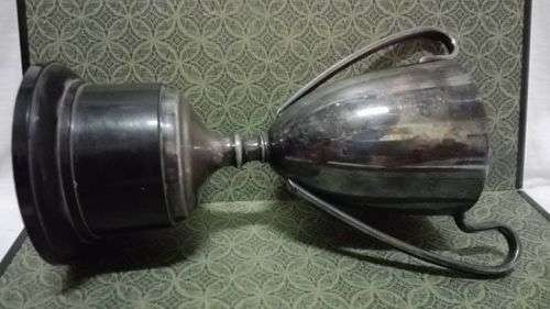 Lovely vintage EPNS trophy - quality!
