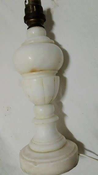 Vintage bedside lamp - marble 25cm high