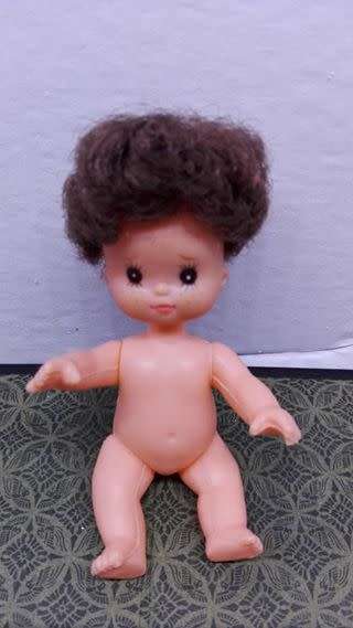 Small doll - made in Hong Kong - Pretty!