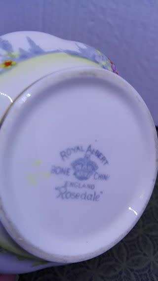 Royal Albert Bone china  - Rosedale! WOW!!! LOOK!! Creamer