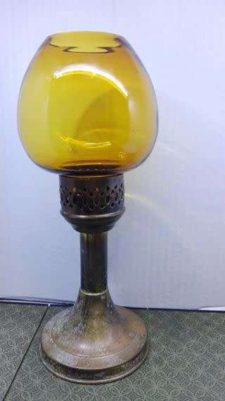 Lovely glass and brass base candle holder - so vintage!!