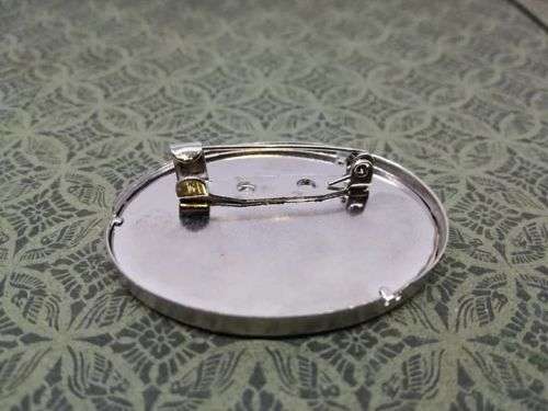 Handmade lace brooch!