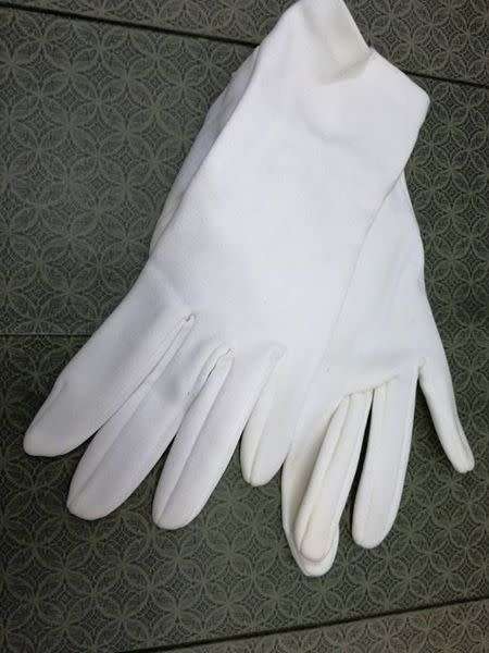 Vintage gloves