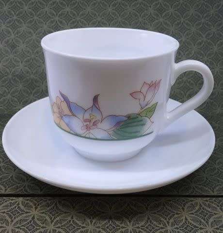 Pretty Arcopal milk glass cup and saucer