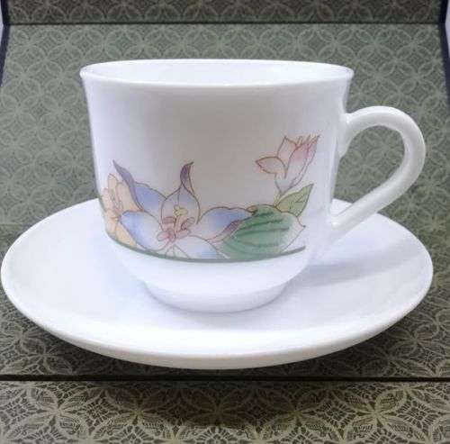 Pretty Arcopal milk glass cup and saucer